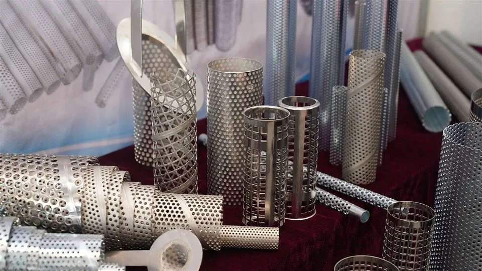 Elemento filtrante in feltro sinterizzato